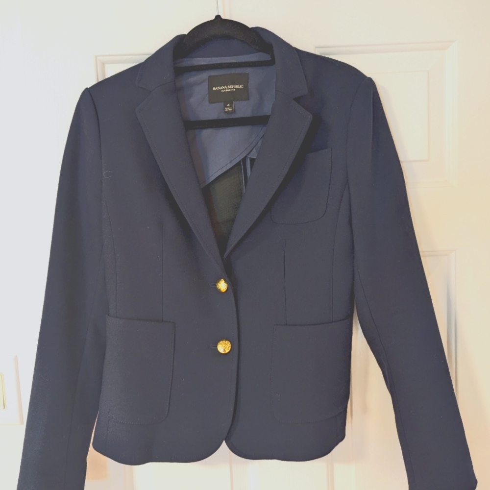 Banana Republic Womens Classic Fit Blazer Size 4 Navy Blue Gold Crest Buttons